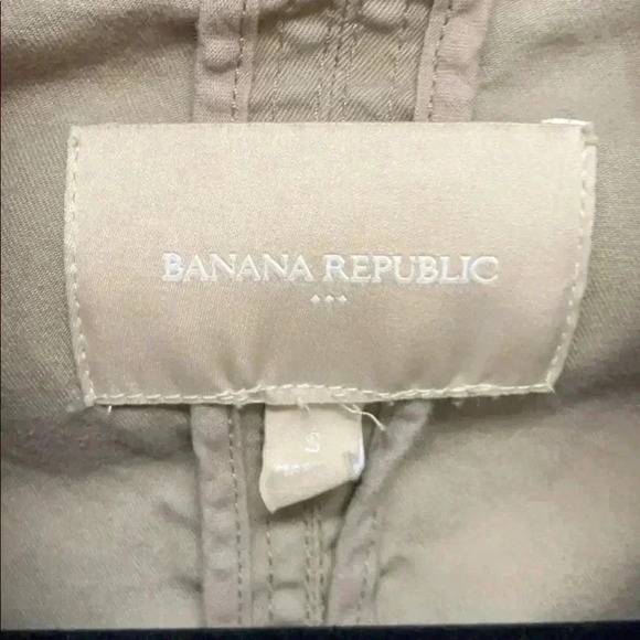 BANANA REPUBLIC Women’s Khaki Jacket - Picture 2 of 4